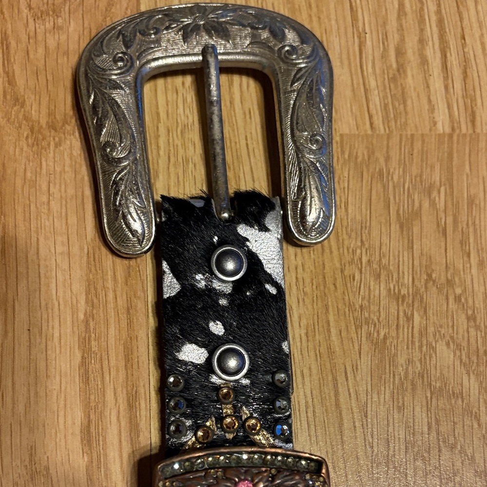 Kippys Black and Siver Belt with Pink Floral Accents - Picture 3 of 16